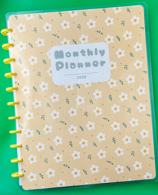 2025 Monthly Planner- Yellow Daisies