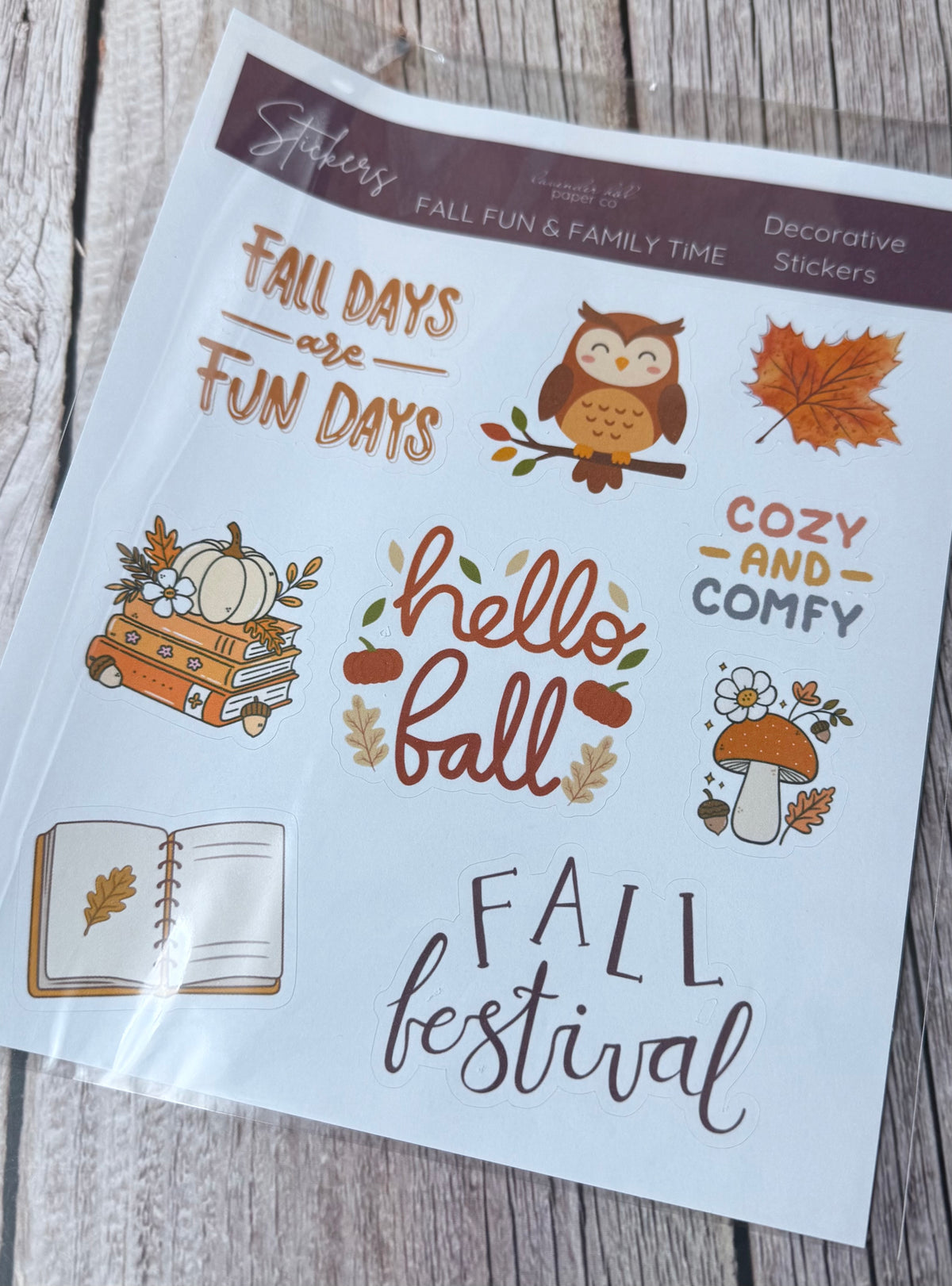 Lavender Hill Monthly Stationery Subscription Box, photo 6